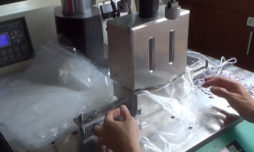 影响超声波焊接机焊接效果的机械因素